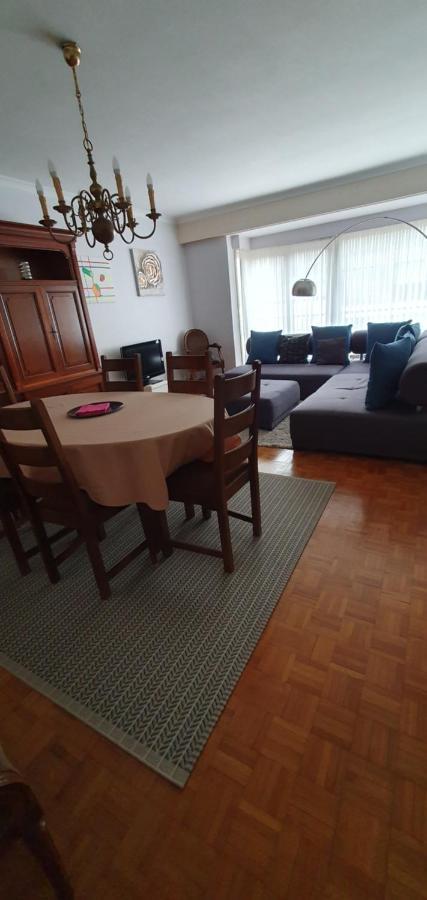 Cosy Apartment Near The Beach And City Center Oostende Eksteriør bilde